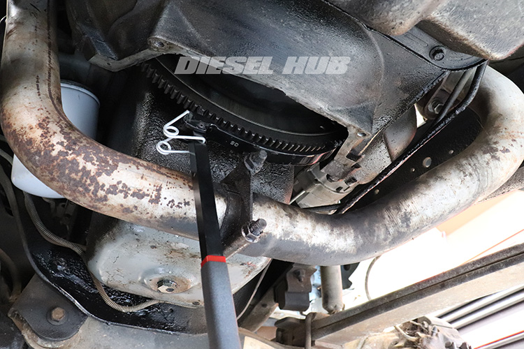 holding transmission flexplate