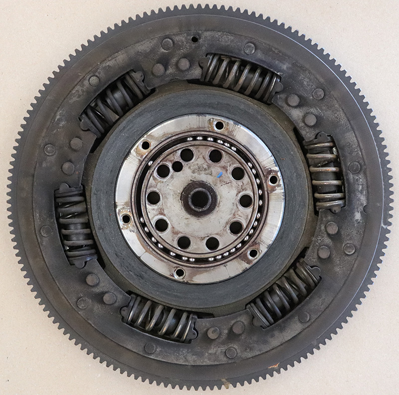 dual mass flywheel
