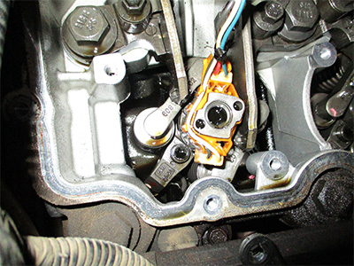 6.0 Power Stroke fuel injector