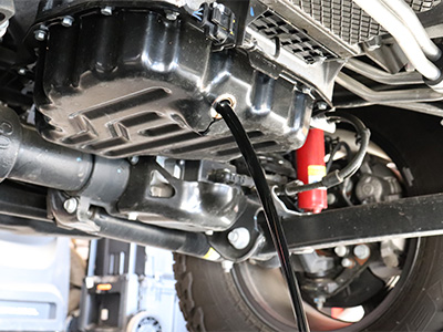EcoDiesel engine oil draining