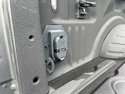 7 pin trailer connector mounted in pickup bed
