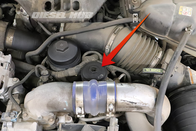 secondary fuel filter housing (engine mounted)