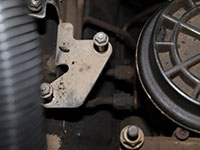fuel filter housing outlet fittings