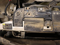 Super Duty passenger side radiator bracket