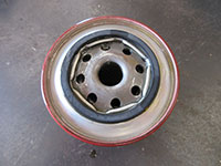 lubricating gasket on new fuel filter