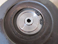 Installing oil cap