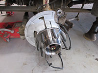 new front wheel hub installed