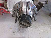 4 wheel drive hub installed